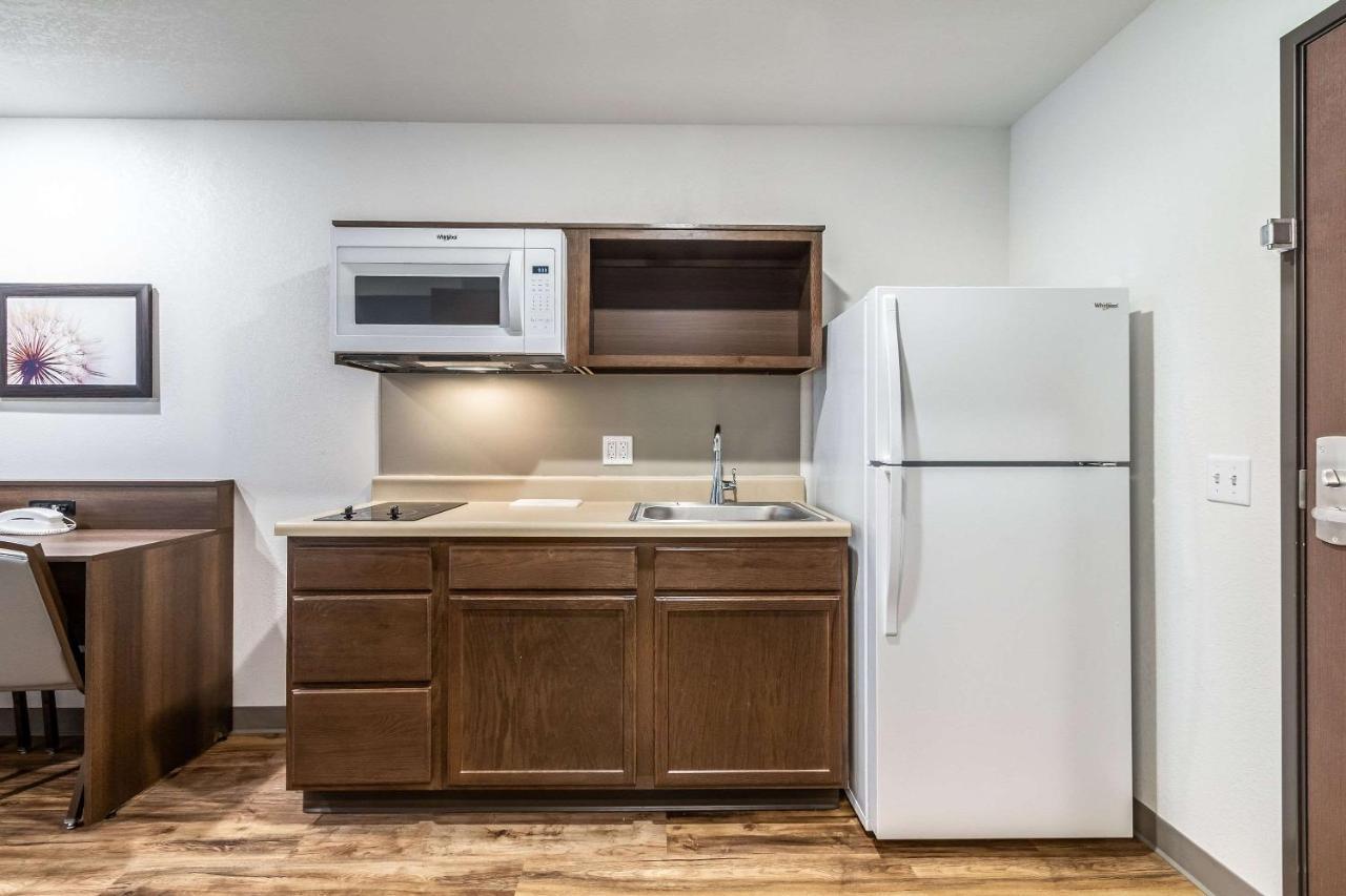 Woodspring Suites Harrisburg Linglestown Extérieur photo